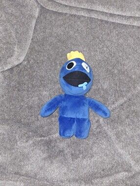 Roblox Rainbow Friends Plush Blue Stuffed Animal With Crown 9"